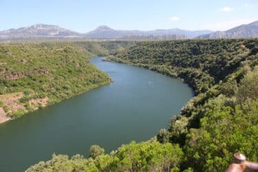 Vacanze sostenibili al Lago Cedrino in Sardegna